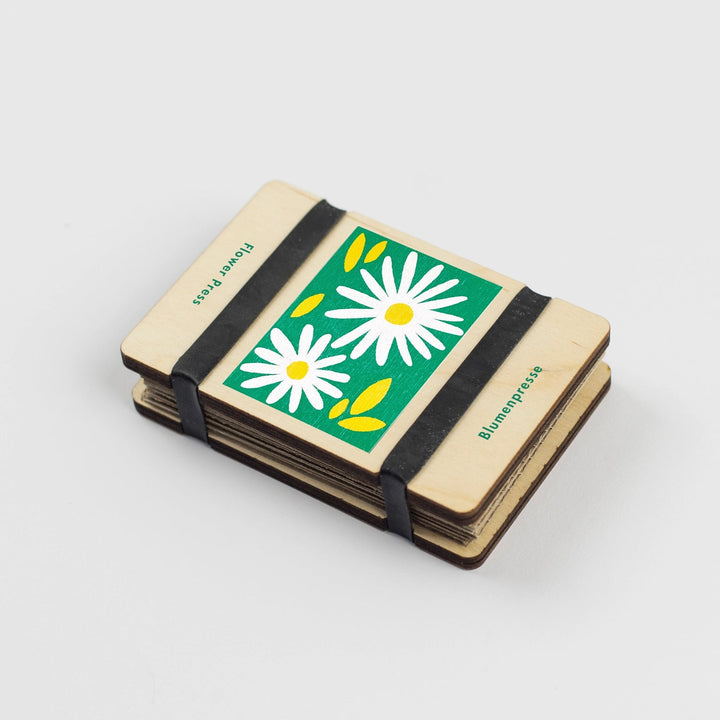 Daisy Pocket Flower Press by Studio Wald - Petite Belle