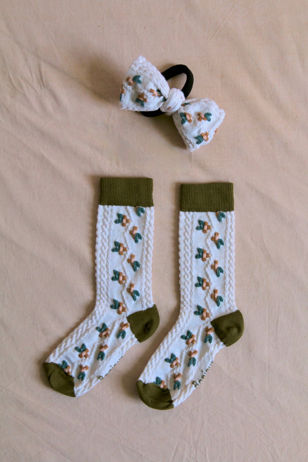 Farandole Socks & Hair Knot in Ecru by Bonjour - Petite Belle
