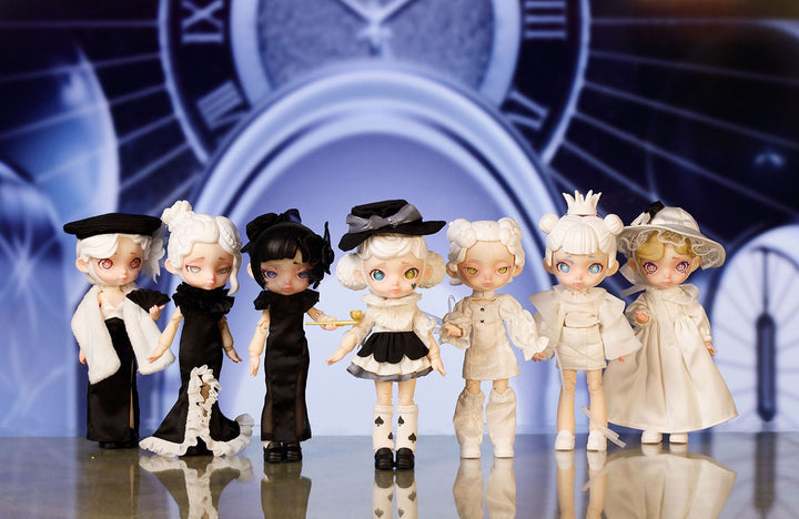 Laura - Black & White Spectrum BJD by ToyCity - Petite Belle