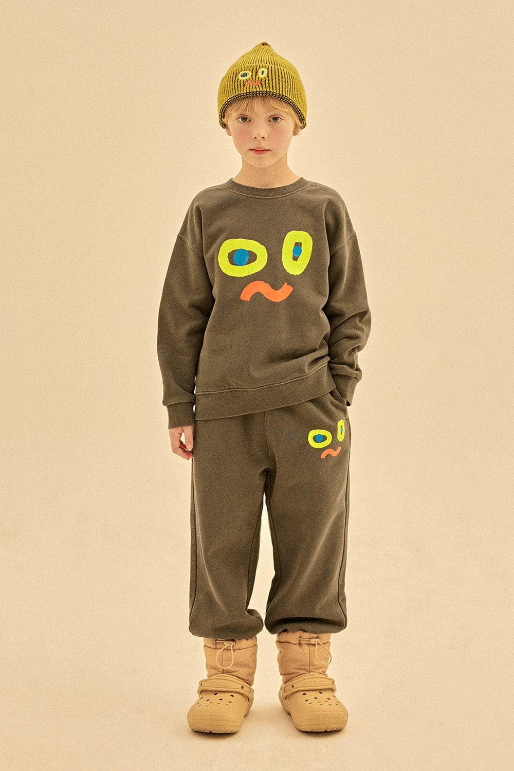 Catchy Face Pigment Sweatshirt by Jelly Mallow - Petite Belle