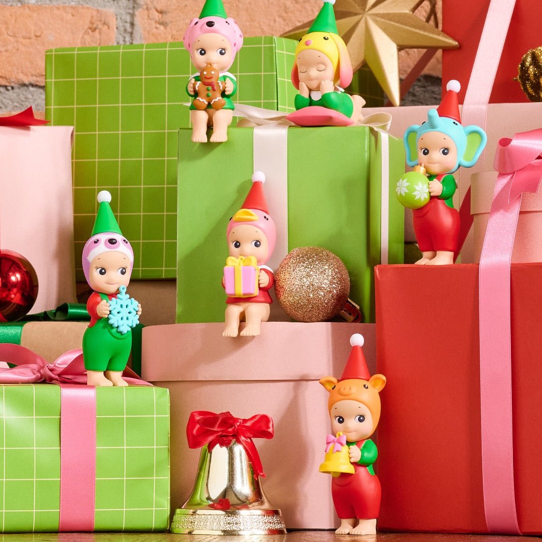 Sonny Angel - Santa's Little Helper Series - Petite Belle