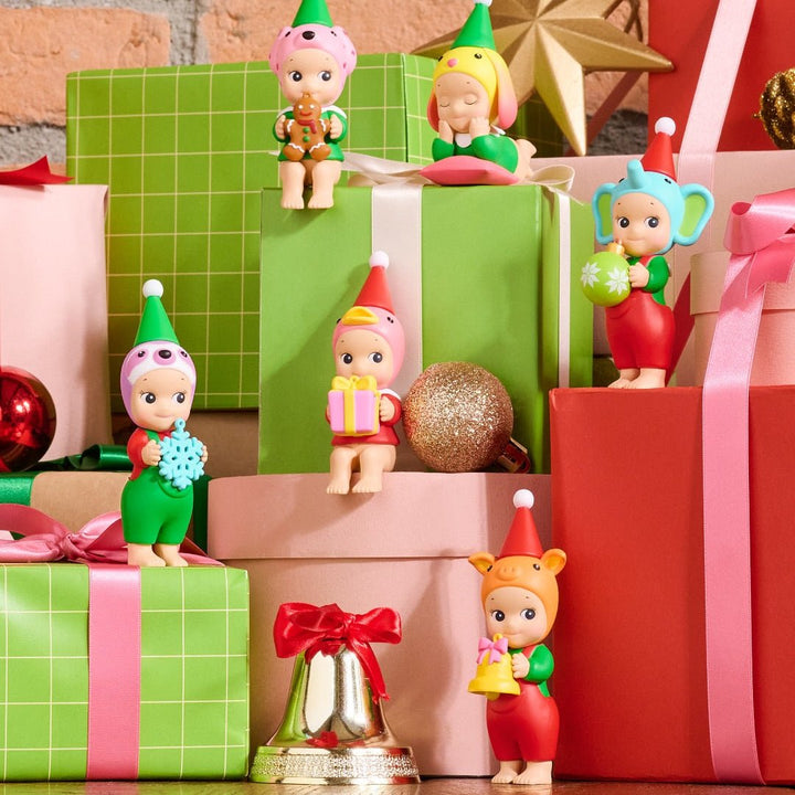 Sonny Angel - Santa's Little Helper Series - Petite Belle