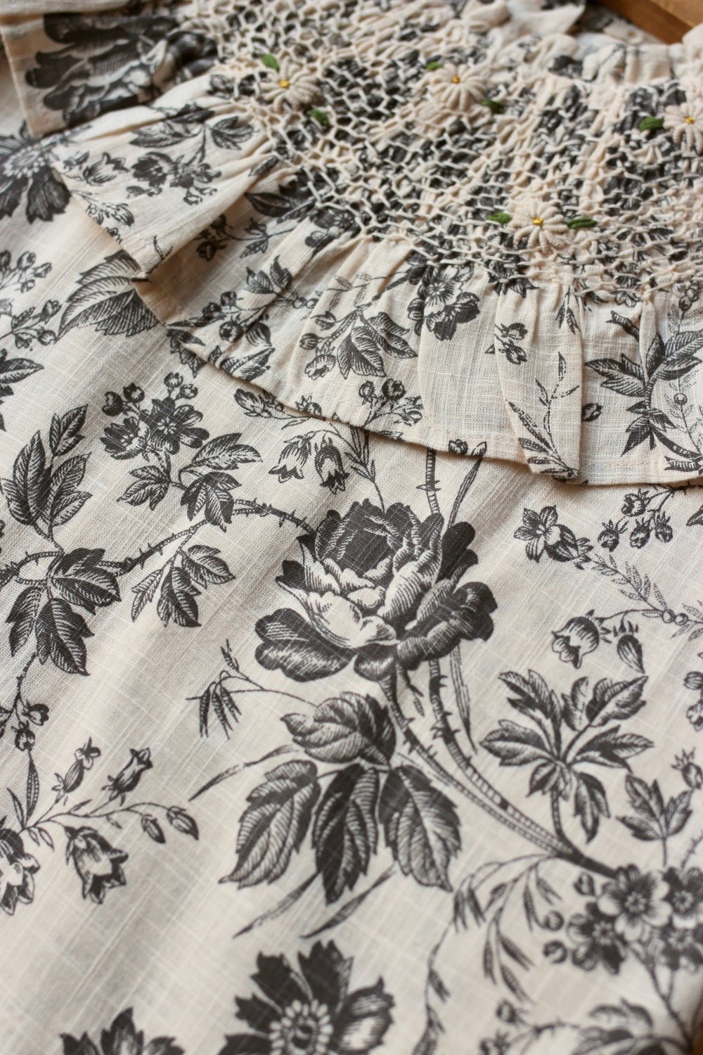 Handsmock Collar Blouse in Wallpaper Flower Print by Bonjour Diary - Petite Belle