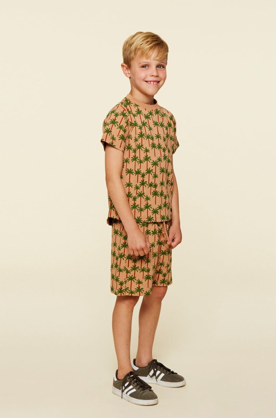 Oscar Tee by A Monday in Copenhagen - Petite Belle